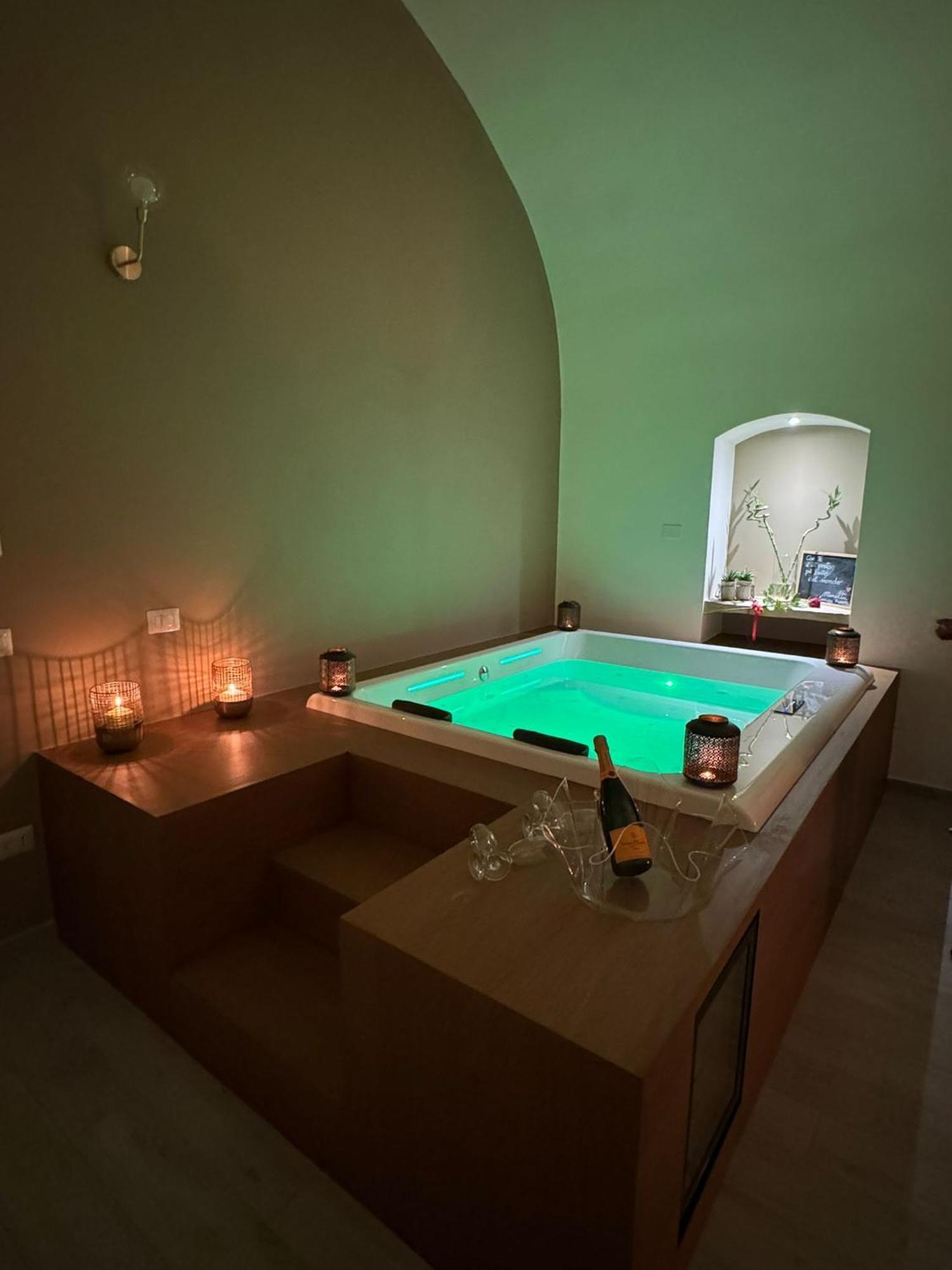 Muralta Suite & Luxury Rooms Altamura Bagian luar foto